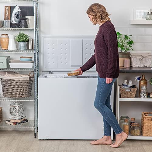 Russell Hobbs RH198CF3003 198L Freestanding White Chest Freezer with 5 Year Warranty, Adjustable Thermostat, 4 Star Freezer Rating & Suitable for Outbuildings & Garages