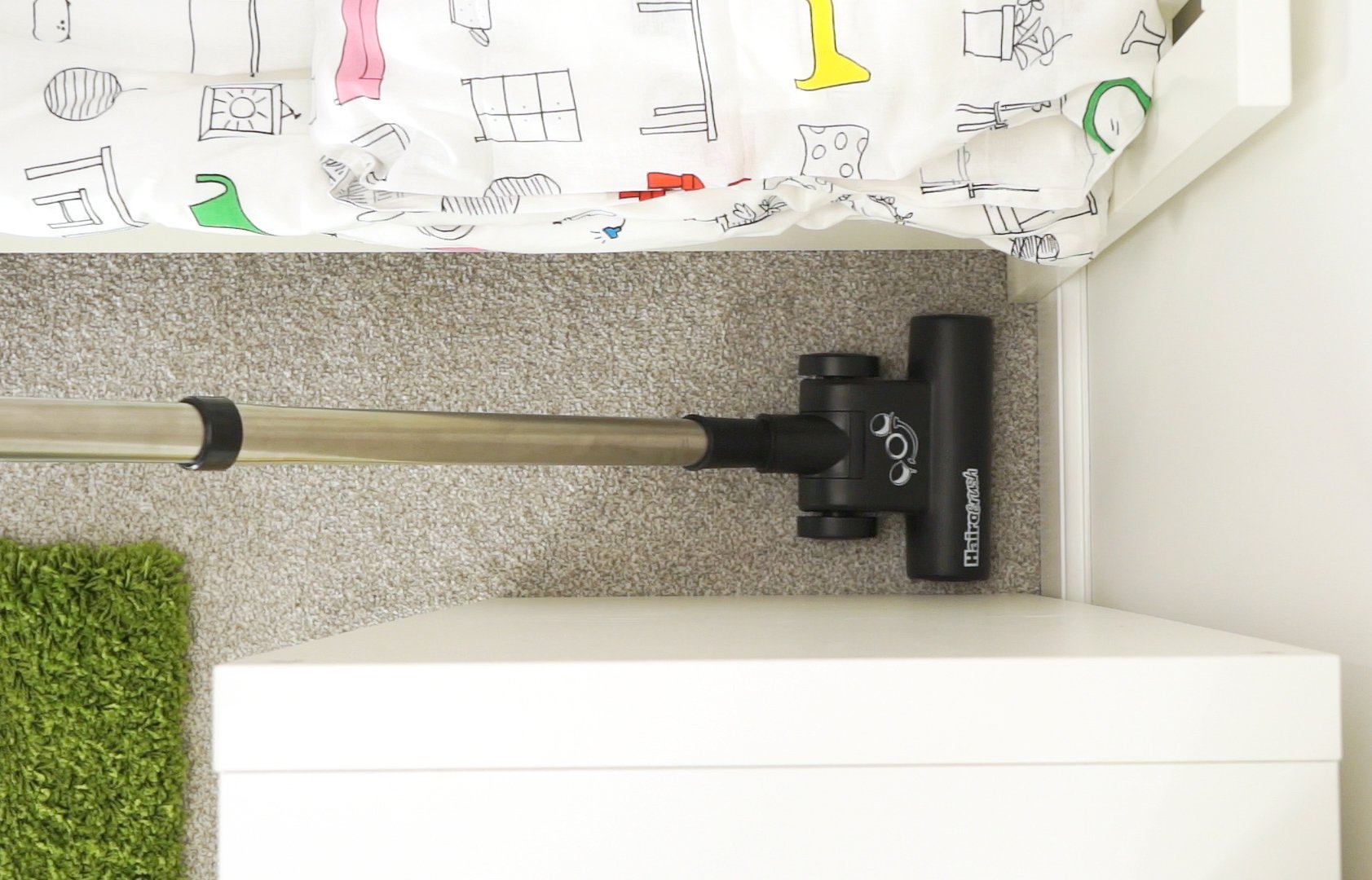 Xtra Bagged Cylinder Vacuum, 9 Litre, 620 Watt, Green